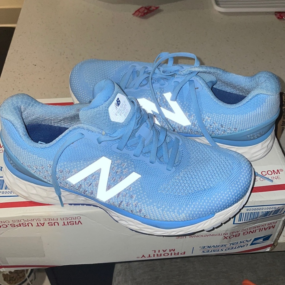 NWOT New Balance Running Shoes